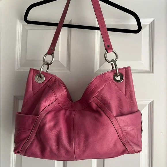 B. Makowsky Pink Leather Shoulder Bag - Picture 9 of 12